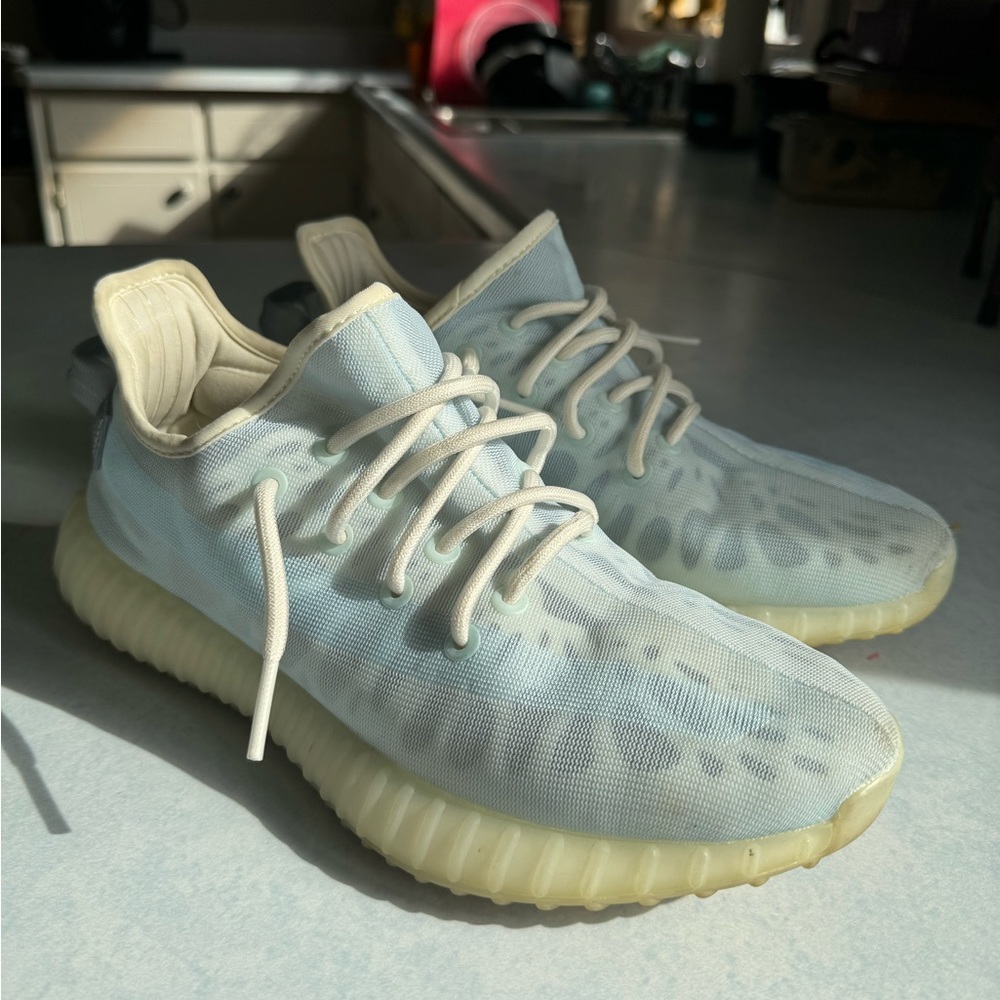 Yeezys mono ice